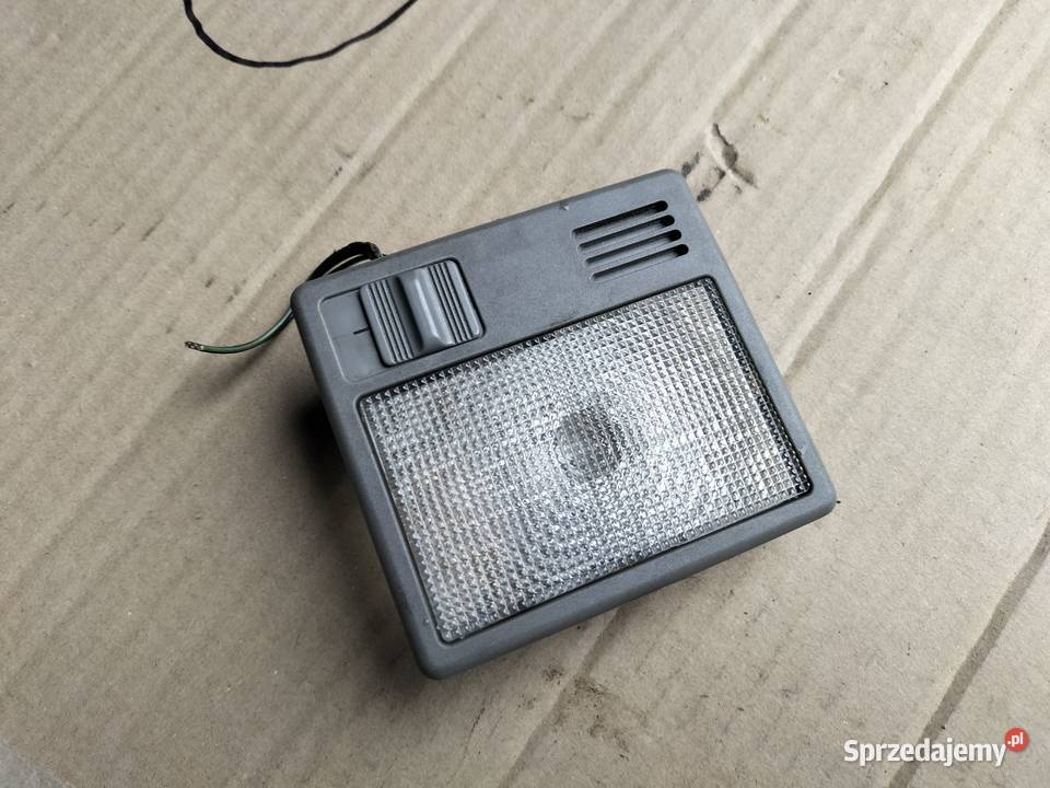 AUDI 80B4 80 B4 LAMPKA PODSUFITKI WNĘTRZA Kamień-Kolonia
