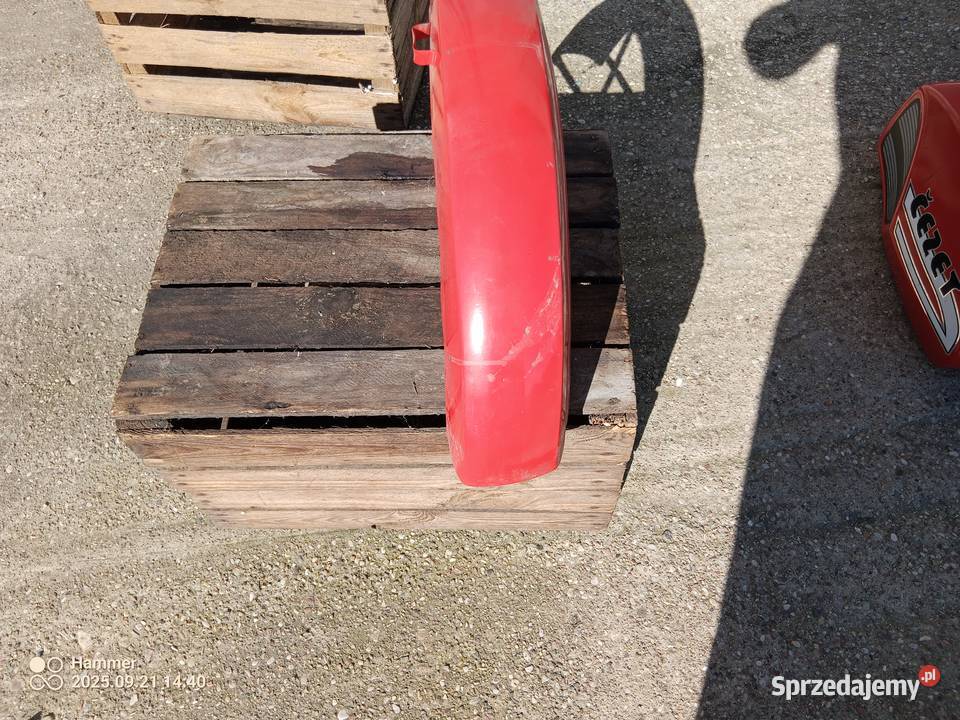 Zbiornik paliwabłotnik CZ 175 Mogielnica