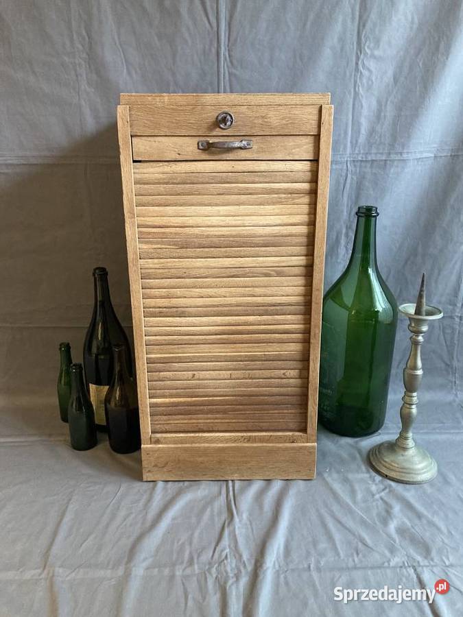 Drewniana szafka archiwum z roletą Kraków