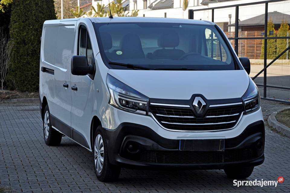 Zgłoś Renault Trafic 20 DCi L2H1 2021r 160 Rzeszów