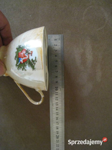 Filiżanka porcelanowa z okresu PRL Ćmielów Częstochowa