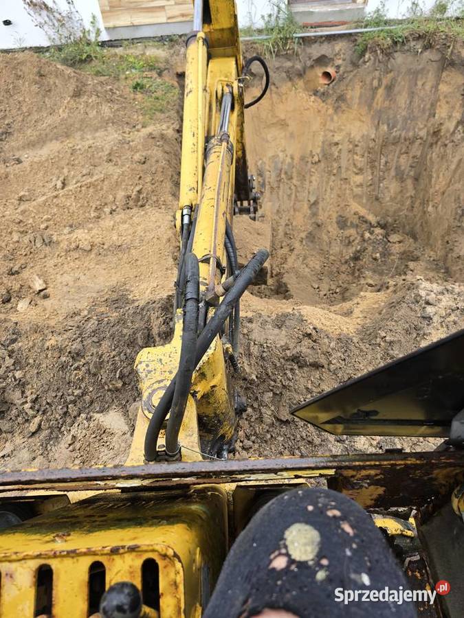 Koparkoładowarka CASE 580 Maksymilianowo