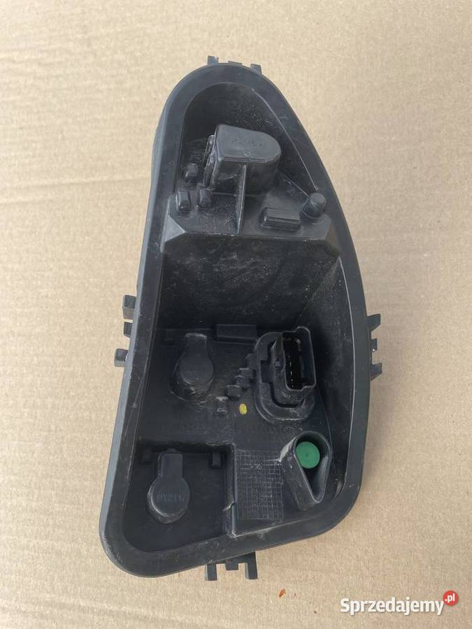 RENAULT CLIO III LIFT 20102013 5D WKŁAD TYLNEJ lewe Lampy tylne Ostrów Wielkopolski