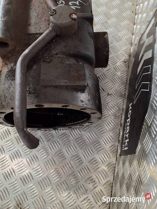 Środek mostu tylnego Case 695SM 695SR 695ST B115