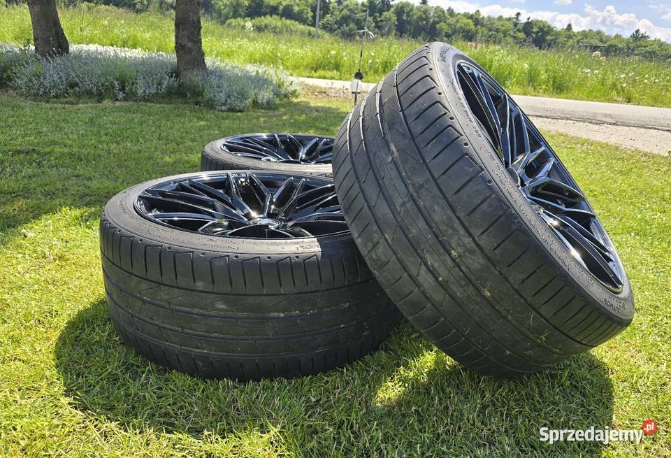 Sprzedam alufelgi czarne AUDI 19 5x112 z oponami Wielmoża