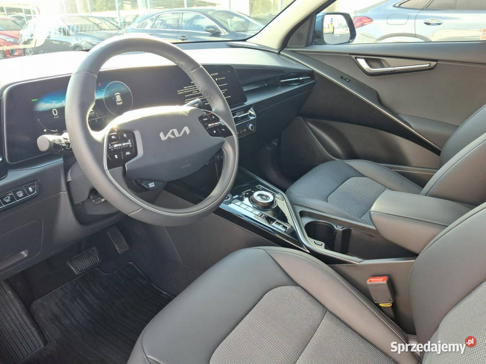 Kia Niro demoFV23Business Line18HEVLEDgwarancja kurtyny powietrzne Toruń