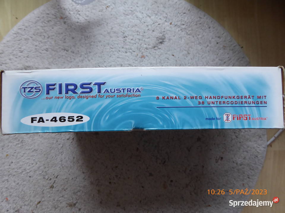 Nieużywane dwa radiotelefony z bazą FIRST o