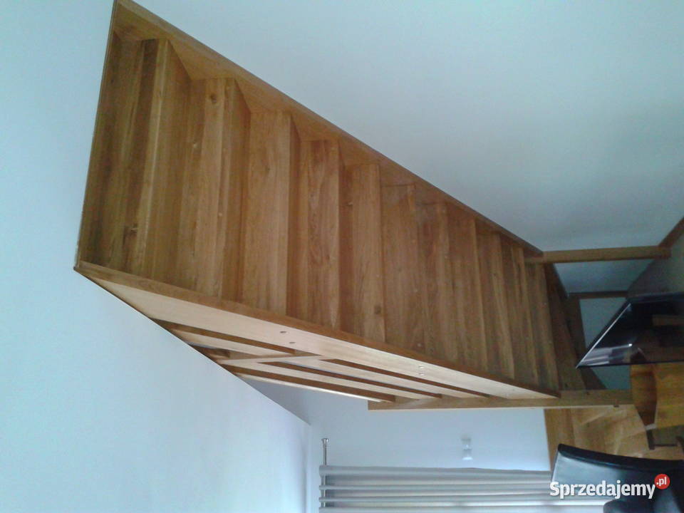 Schody drewniane ażurowe Oszczepalin Pierwszy sprzedam