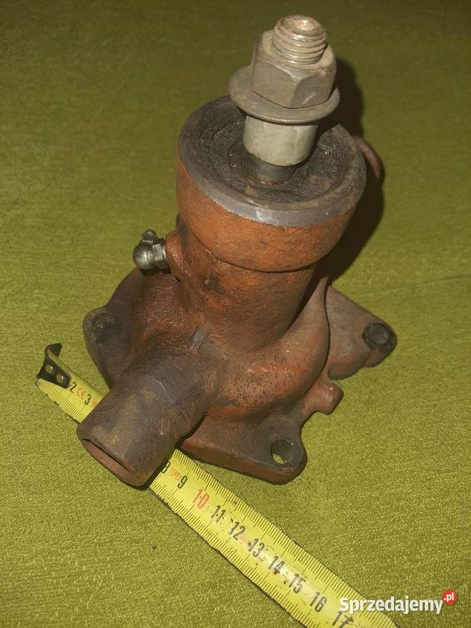 Nowa orginalna pompa wody do Ursus Kampery Zebrzydowa