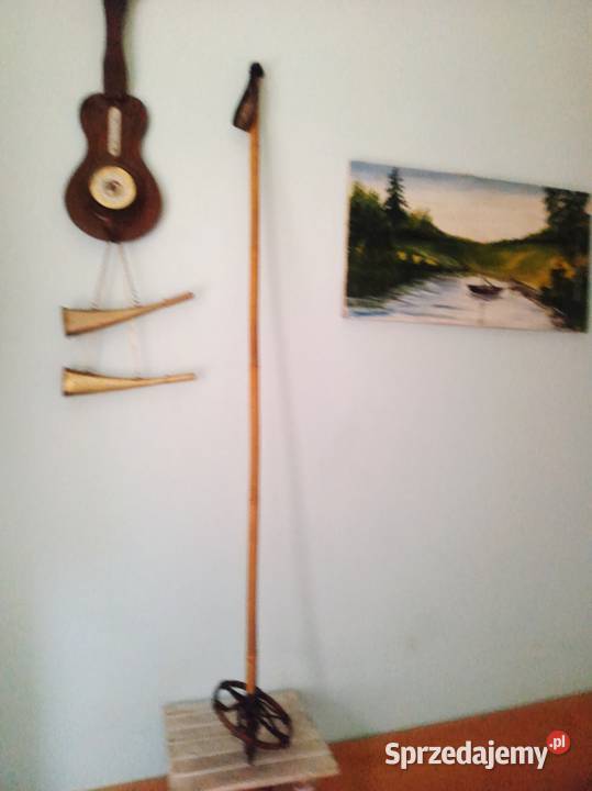 Dekoracja Kijki narciarskie z lat 30 tych Antykwariat małopolskie Kraków