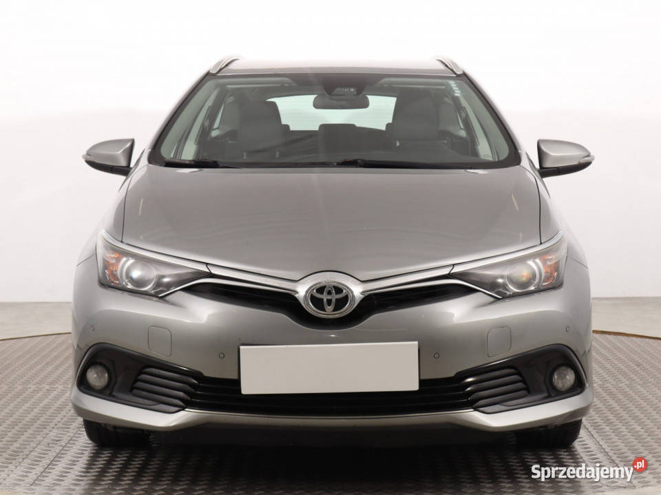 Toyota Auris 16 D4D 196324km Auris Samochody osobowe śląskie