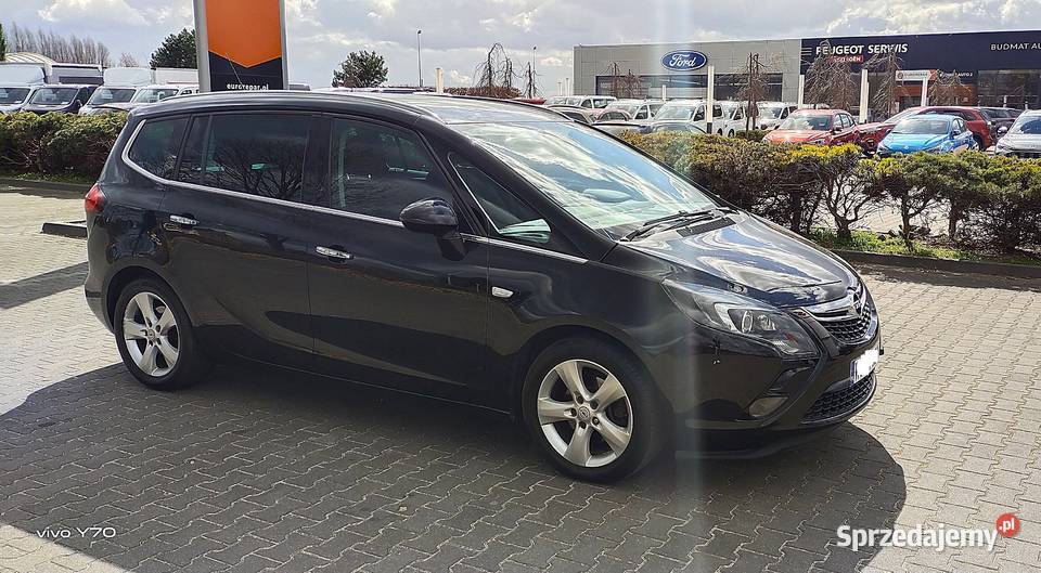 Opel Zafira C mazowieckie