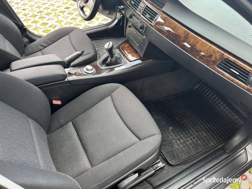 BMW 3 E91 318D w stanie sprzedam mazowieckie Pruszków