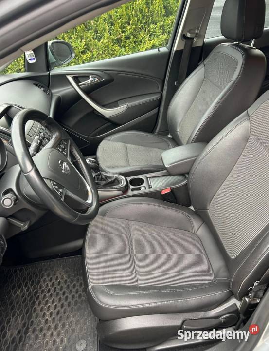 Opel Astra J Sports Tourer 14Turbo 140 Tarnowskie Góry