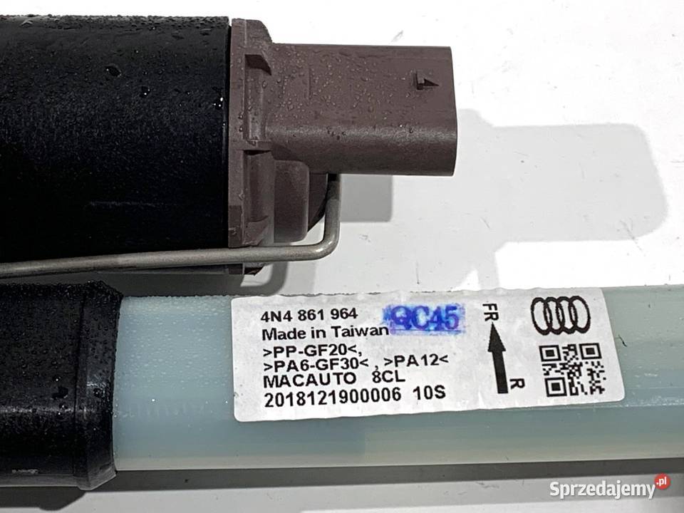 ROLETA DRZWI PRAWY TYŁ AUDI A8 D5 SedanLimuzyna Drzwi