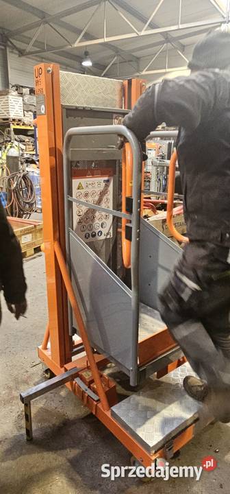 PODNOŚNIK SŁUPKOWY Godlewo Wielkie