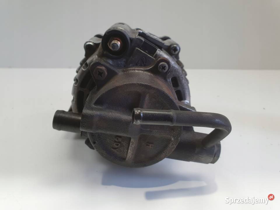 Hyundai Tucson 20 CRDI ALTERNATOR 3730027012 osobowe Janów