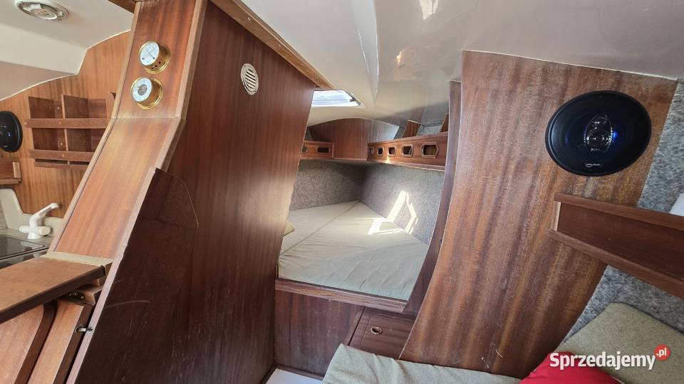 JACHT TANGO 780 SPORT Żeglarstwo podkarpackie Sanok