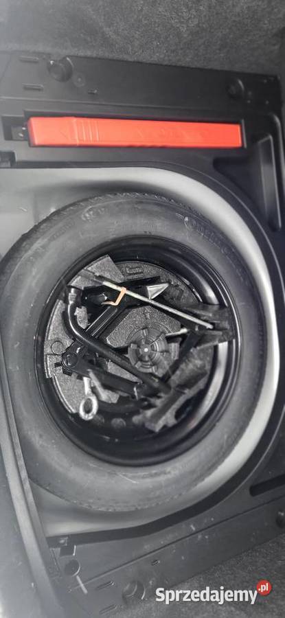 VOLVO V40 20d 221 SPROWADZONY