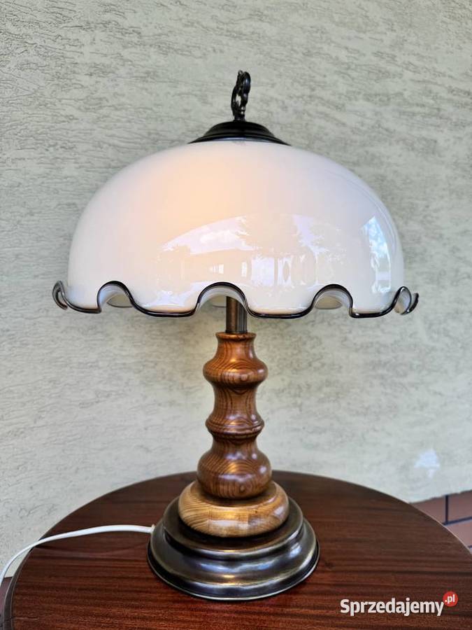 Lampa stołowa na szafkę komodę stolik nocna Garwolin