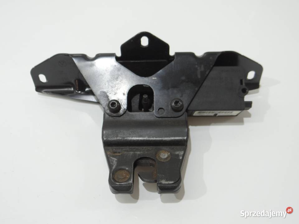ZAMEK KLAPY BAGAŻNIKA BMW E61 7014870 4614421