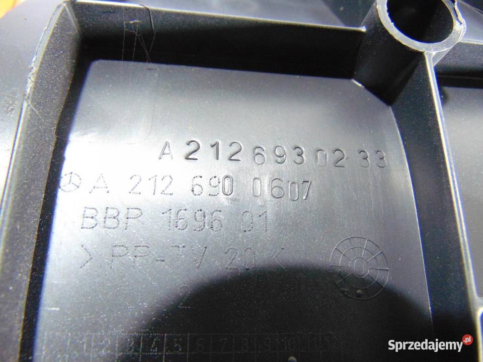 OSŁONA OBUDOWA BAGAŻNIKA W212 A2126930233 osobowe Osłony i zaślepki wielkopolskie