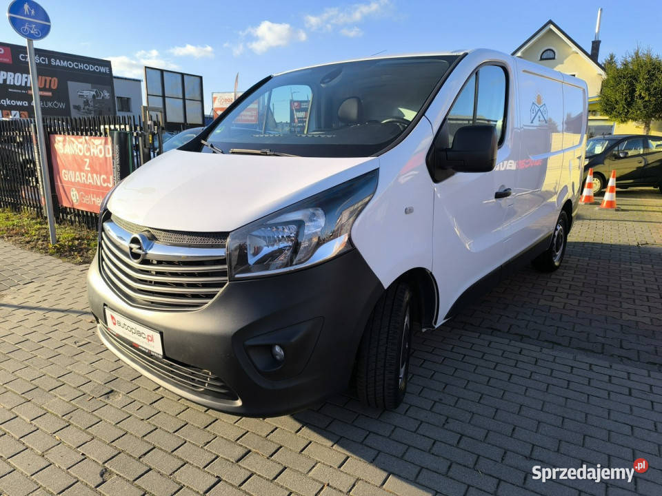 Opel Vivaro 16 CDTi 90 Klimatyzacja Navi Trafic