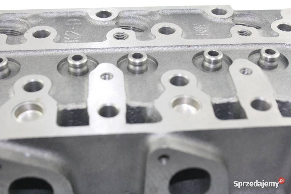 Głowica Cylindrów Kubota Silnika D905