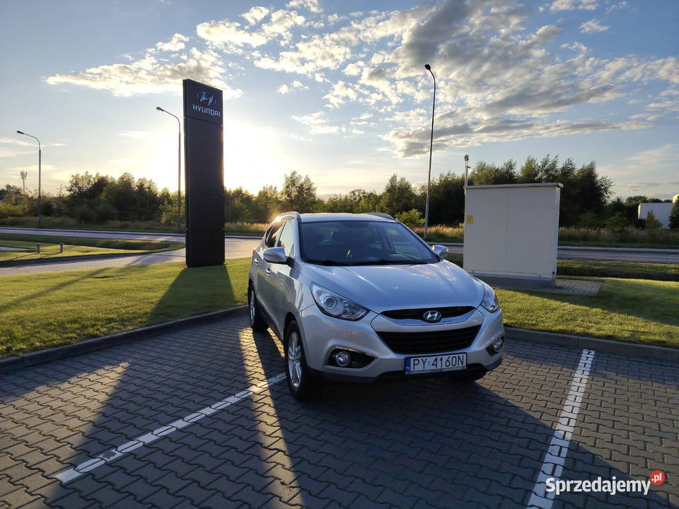 Hyundai ix35 20 Style 4WD 4x4 Benzyna 163 2010 1998cm3 Poznań