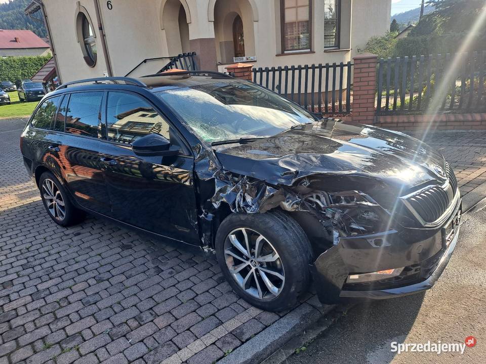 Skoda Octavia 14Tfsi 150 DSG 88 przebieg okazja kurtyny powietrzne Octavia Milówka