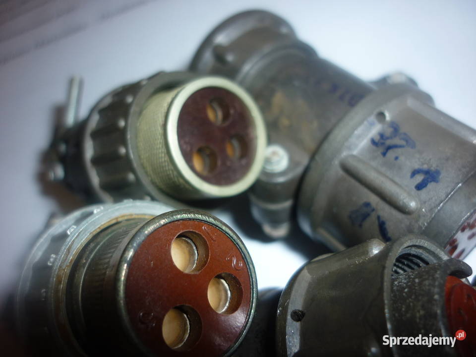 Wojskowe wtyczki i złącza podkarpackie Dębica sprzedam