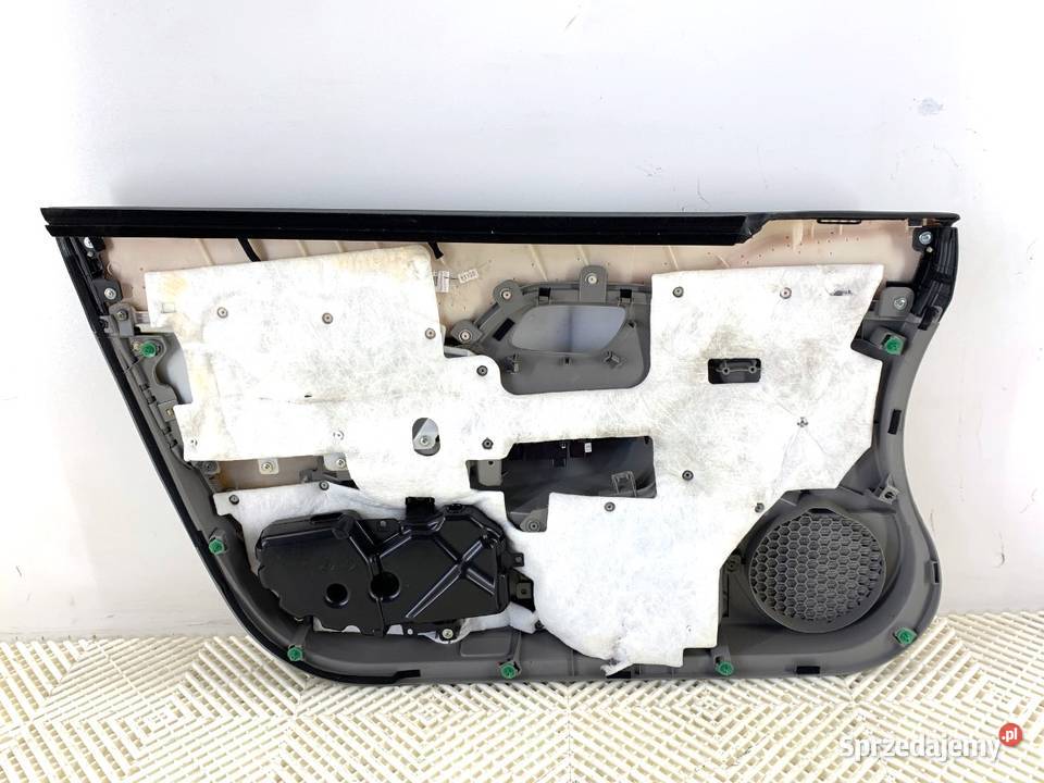 BOCZEK DRZWI PRAWY PRZÓD HONDA CIVIC IX osobowe podkarpackie