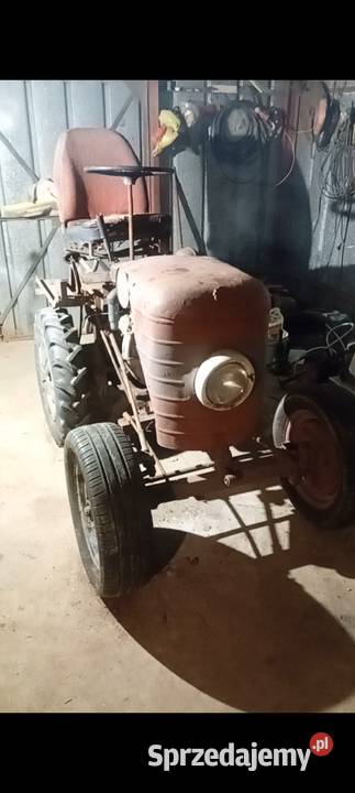 Ciągnik ogrodniczy dzik 2 Sandomierz sprzedam