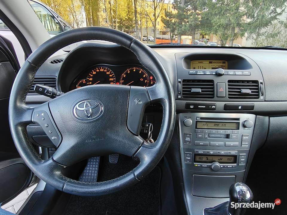 Toyota Avensis podlaskie Dąbrowa Białostocka