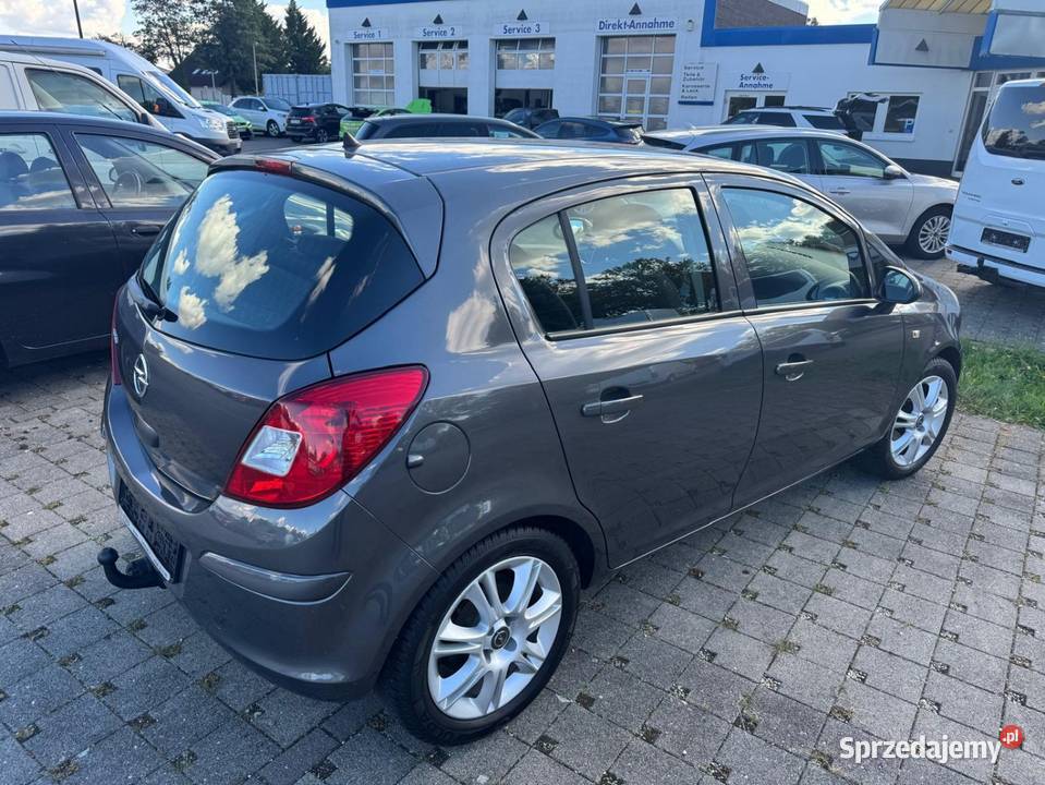 Opel Corsa D Lift 12 70 132000 z Niemiec pierwszy właściciel Corsa Przeworsk sprzedam