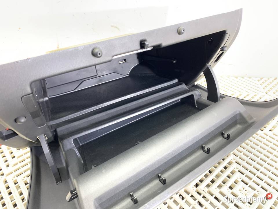 SCHOWEK PASAŻERA VOLVO XC60 I SUV 0817 39809228