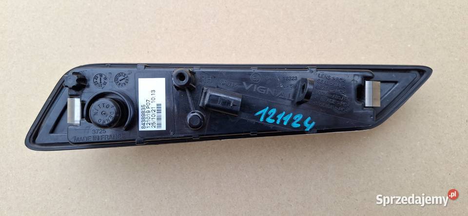 VOLVO FH5 FH 5 KIERUNKOWSKAZ PRAWY PRZEDŁUŻENIA Bieleń sprzedam