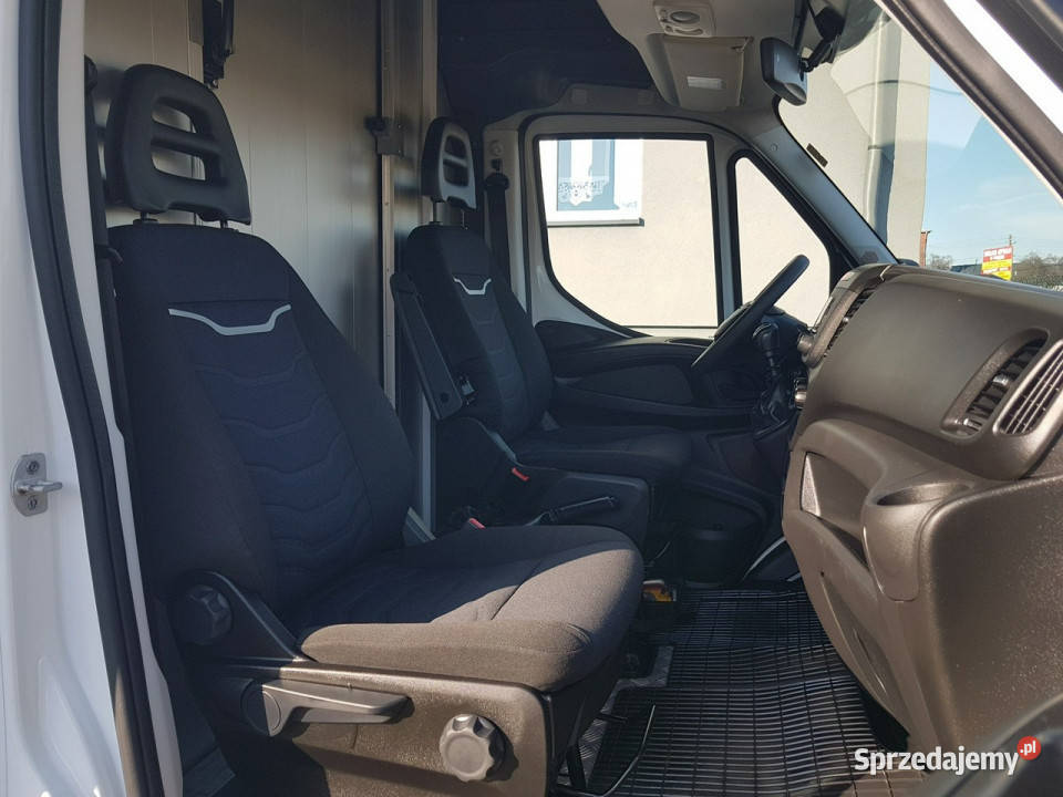 Iveco Daily KONTENER NISKOPODŁOGOWY 443x223x242 immobilizer Poręba