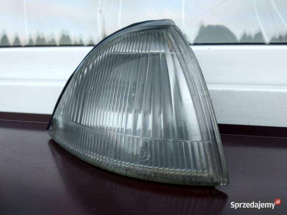 Suzuki Swift MK2 II lampa pozycyjna prawa Sieradz