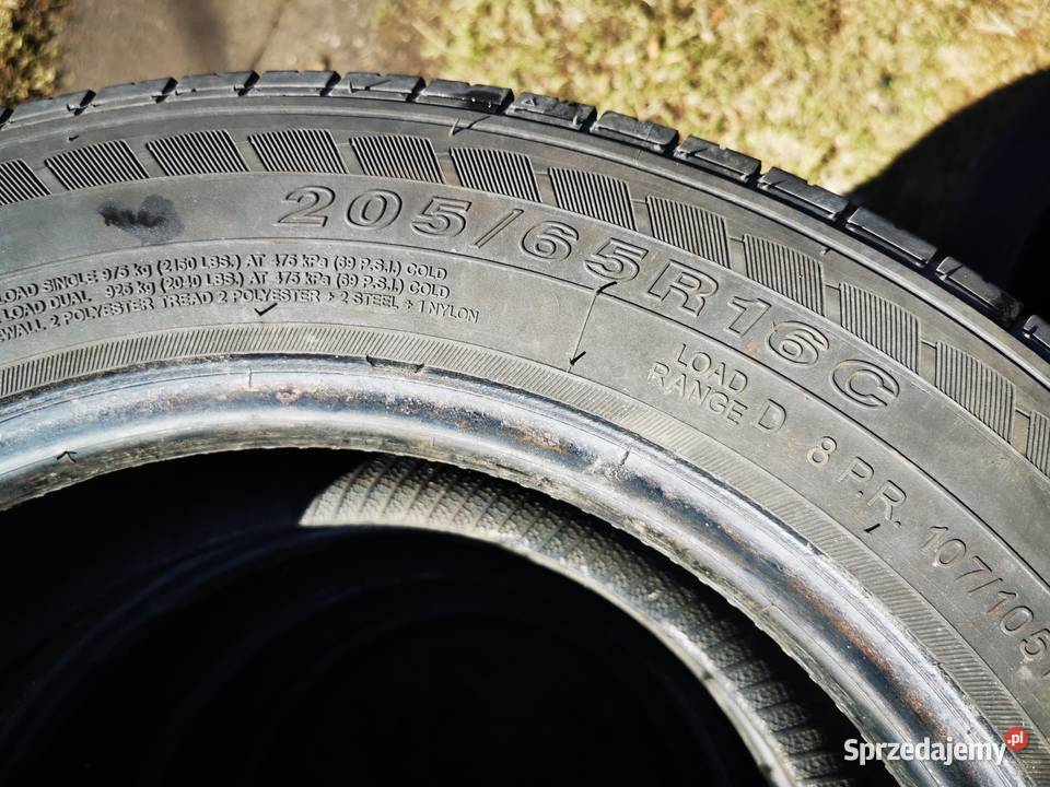 Komplet Opon 20565 R16C Bogdanówka