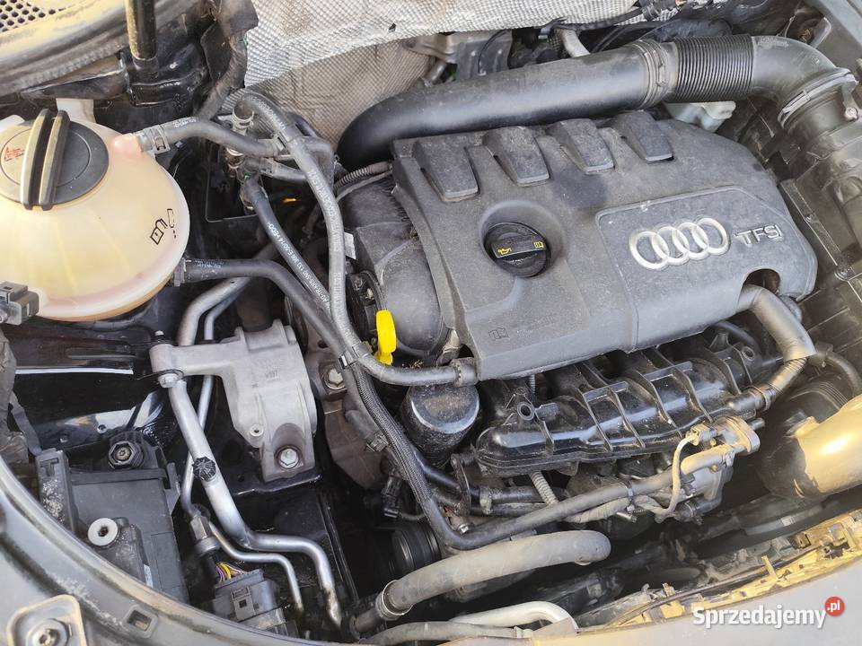 Audi Q3 20TFSI 200 QUATRO Rok produkcji 2015 Rusinów