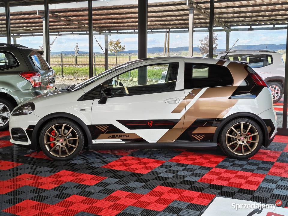 Fiat Punto ABARTH PIĘKNY Niski Oryg Przebieg Rok produkcji 2009 Zarszyn