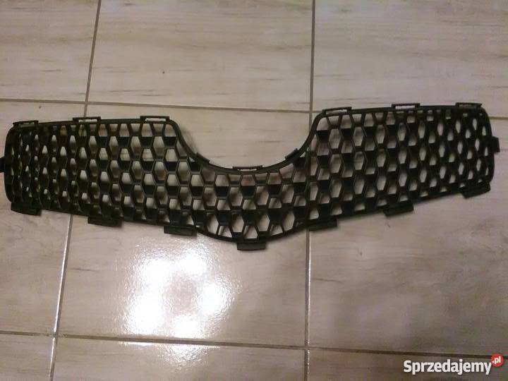 Yaris 2 II atrapa zderzaka Części Radom