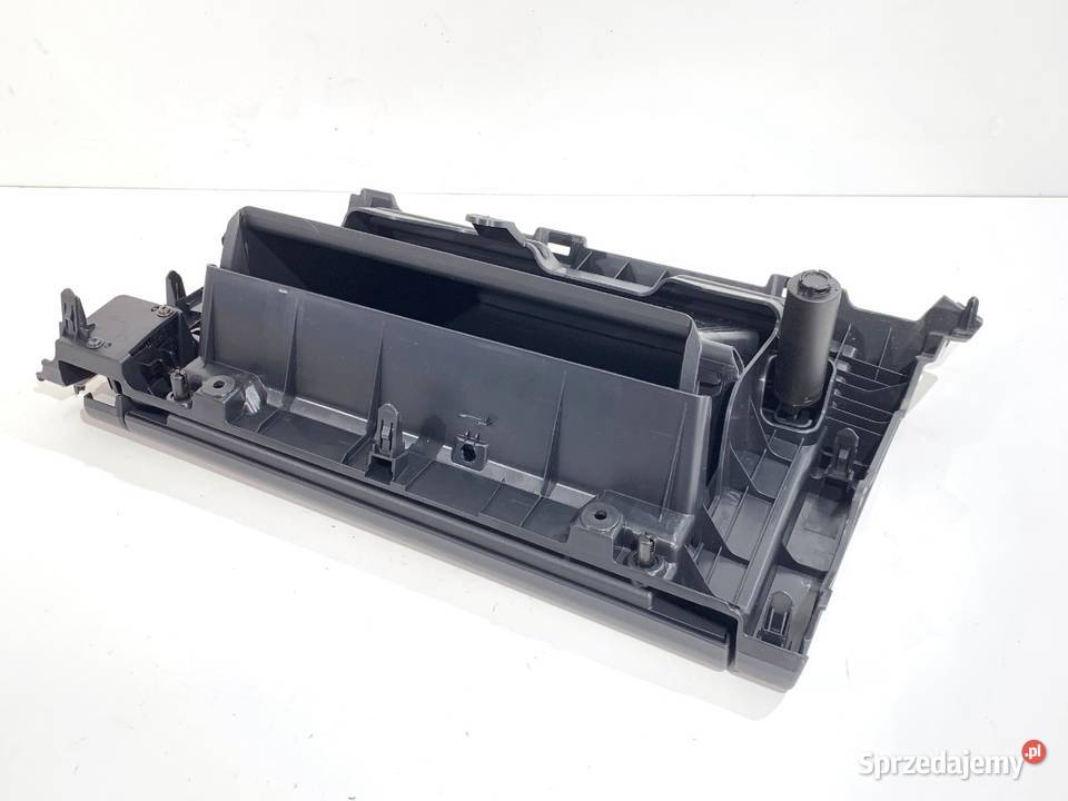 SCHOWEK PASAŻERA LEXUS LBX Crossover PÓŁKA DESKI Motoryzacja podkarpackie