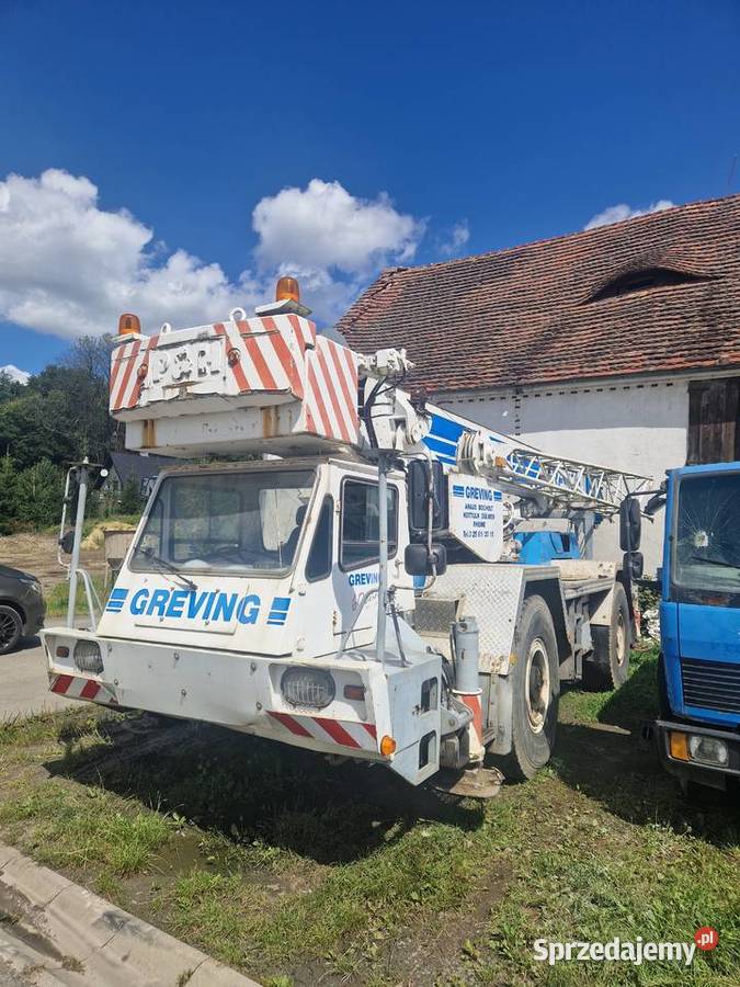 Dzwig budowlany zuraw PH Omega S35 30ton dozór Zgorzelec