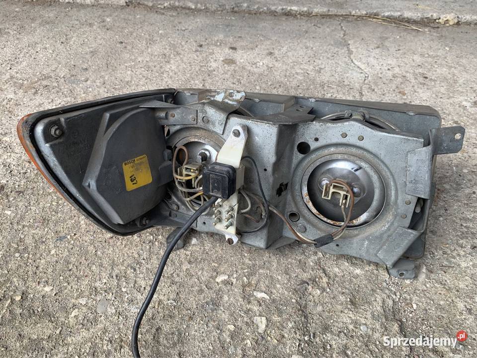 Lampy przednie Mercedes R107 komplet ładne osobowe