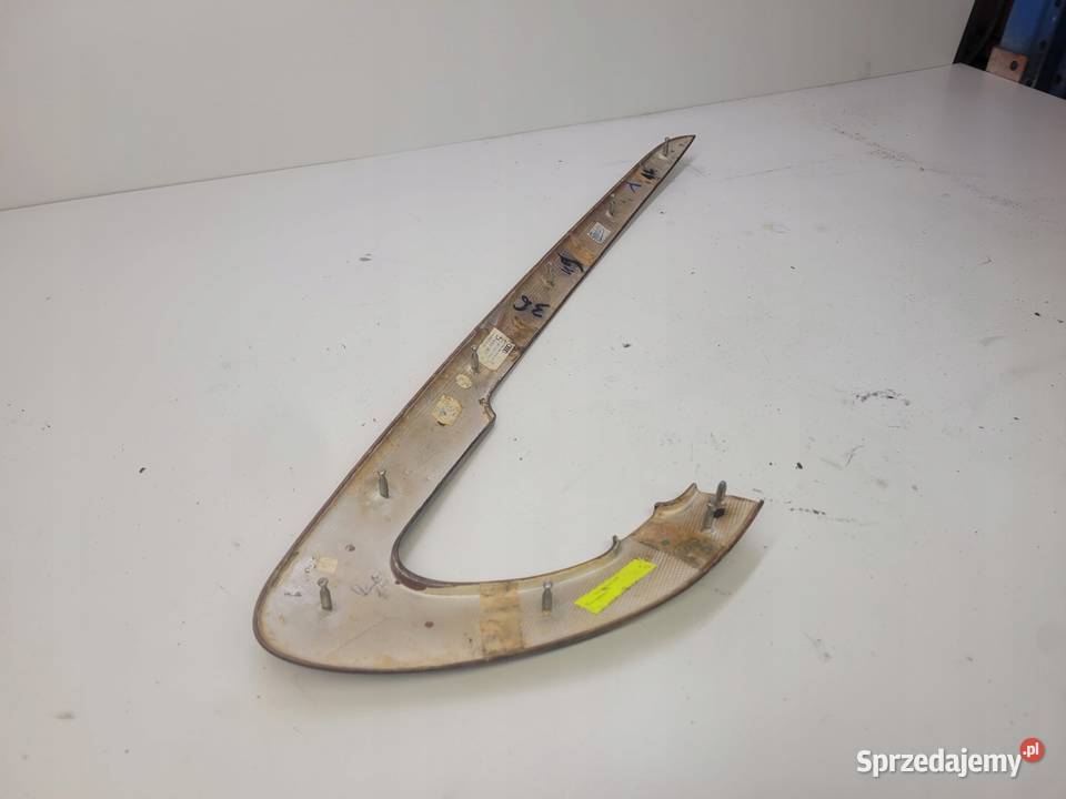 LISTWA DEKORY DRZWI PRAW AUDI A3 8P 8P3867410C Przystajń