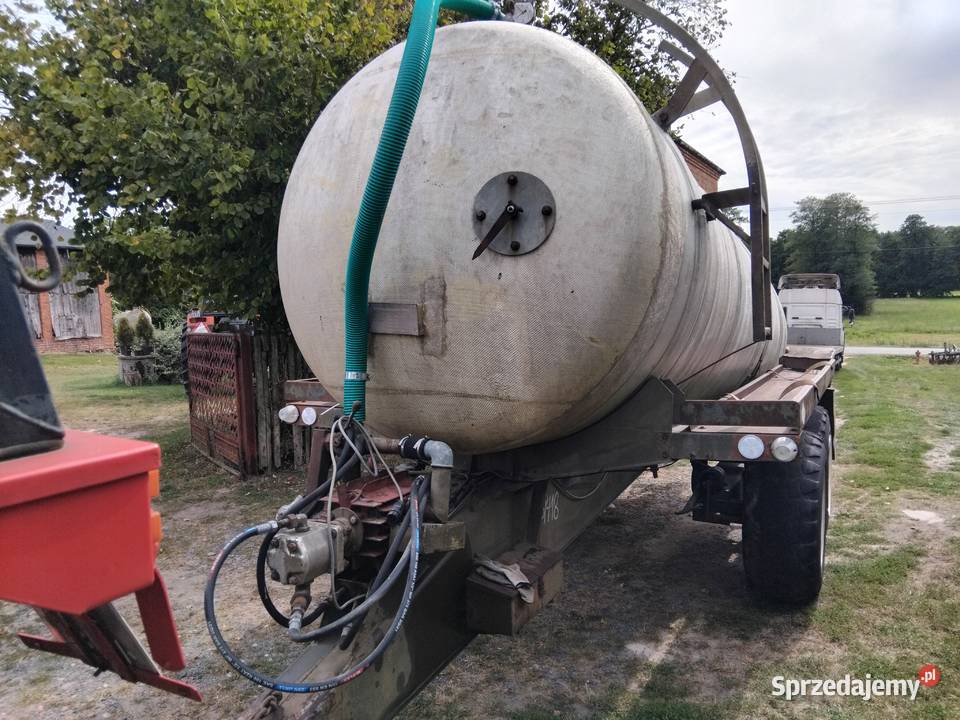 Beczka asenizacyjna Fortschritt HTS100 beczkowóz nieuszkodzony Bełchatów