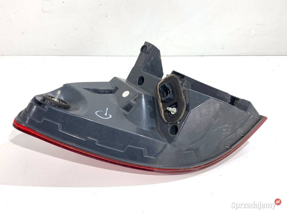 LAMPA PRAWY TYŁ BMW F07 Hatchback 0917 ŚWIATŁO