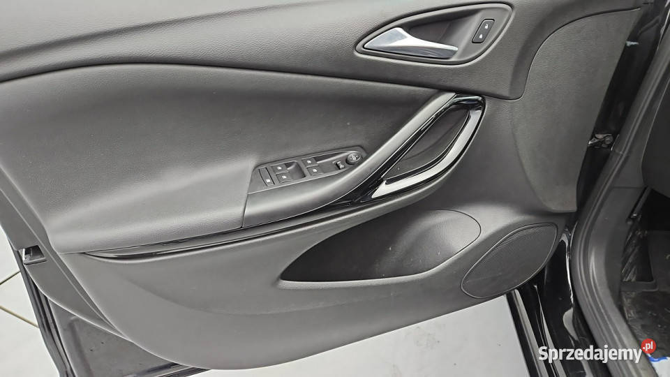 Opel Astra 15 CDTI Elegance SS Z Polskiego Kombi mazowieckie Warszawa